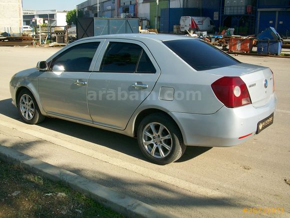 ALİ ATAÖZÜ AUTO GALLERY DEN 2011 MODEL GEELY MK
