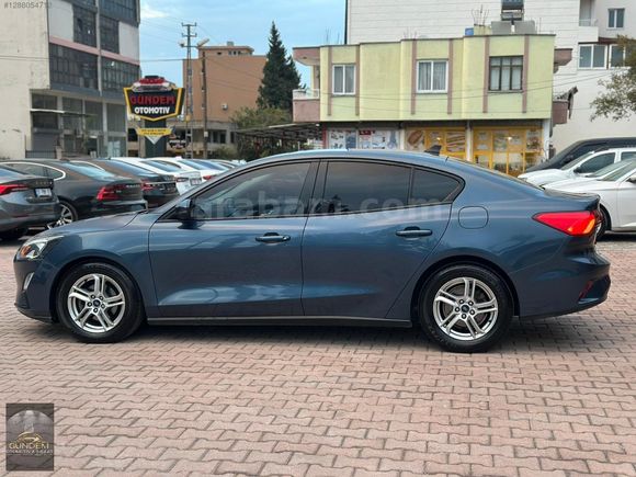 GÜNDEM'DEN BOYASIZ 2020 MODEL FORD FOCUS 1.5 EcoBlue TREND X