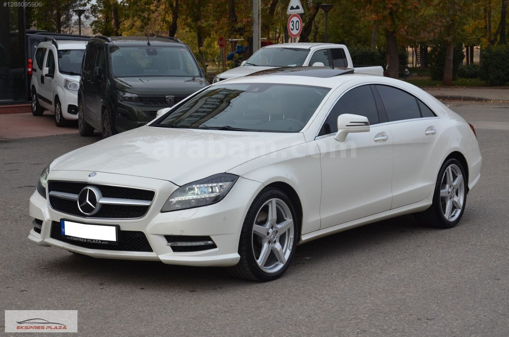 Galeriden Mercedes - Benz CLS 350 CDI AMG 2012 Model Gaziantep 243.000 km Beyaz 1