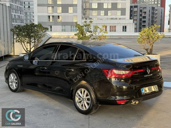 CAN GALERİA'DAN RENAULT MEGANE 1.5DCI Touch EDC