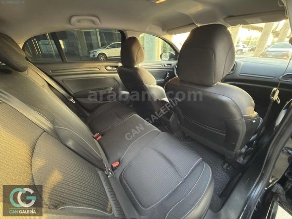 CAN GALERİA'DAN RENAULT MEGANE 1.5DCI Touch EDC