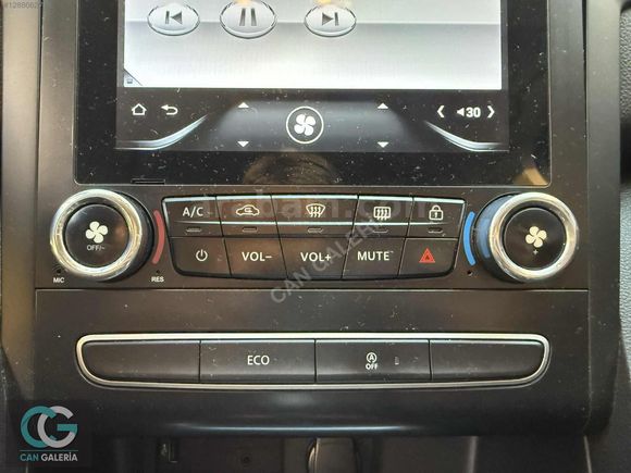CAN GALERİA'DAN RENAULT MEGANE 1.5DCI Touch EDC