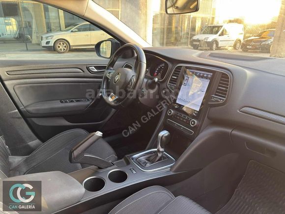 CAN GALERİA'DAN RENAULT MEGANE 1.5DCI Touch EDC
