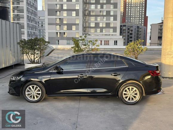 CAN GALERİA'DAN RENAULT MEGANE 1.5DCI Touch EDC