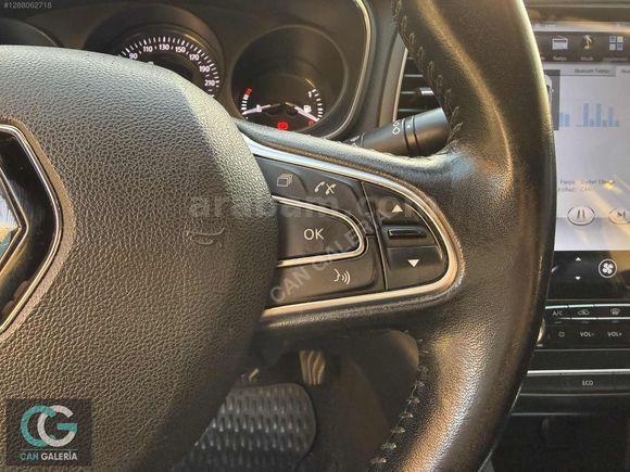 CAN GALERİA'DAN RENAULT MEGANE 1.5DCI Touch EDC