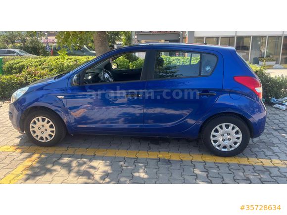 Sahibinden Hyundai i20 1.4 CVVT Team 2010 Model 