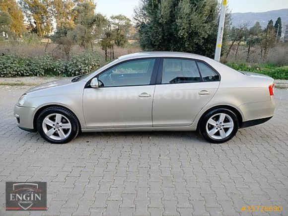 ENGİN OTOMOTİV'DEN DEĞİŞENSİZ BAKIMLI JETTA