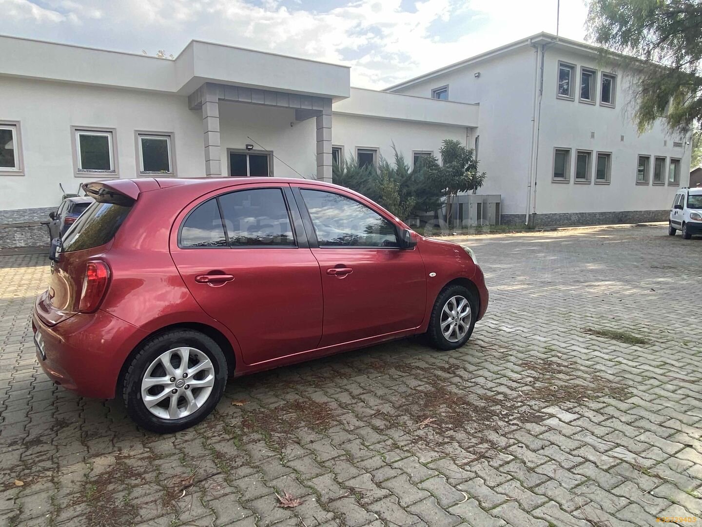 Sahibinden Nissan Micra 1.2 Match 2017 Model Antalya 77.000 km Kırmızı 5