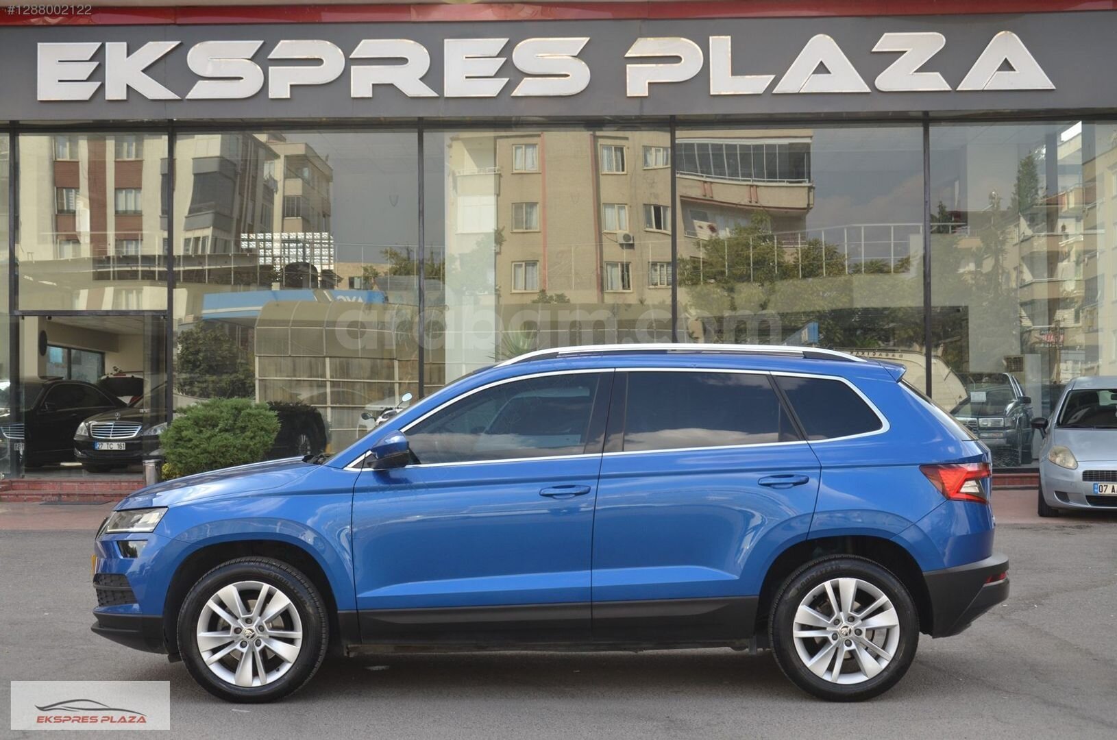 EKSPRES PLAZA'DAN 2019 SKODA KAROQ 1.6 TDISTYLE BOYASIZ CAMTAVAN 3