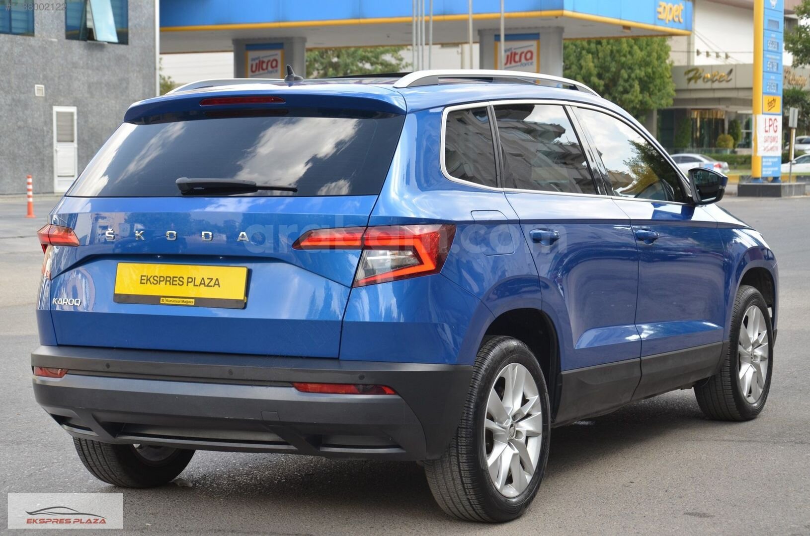 EKSPRES PLAZA'DAN 2019 SKODA KAROQ 1.6 TDISTYLE BOYASIZ CAMTAVAN 6