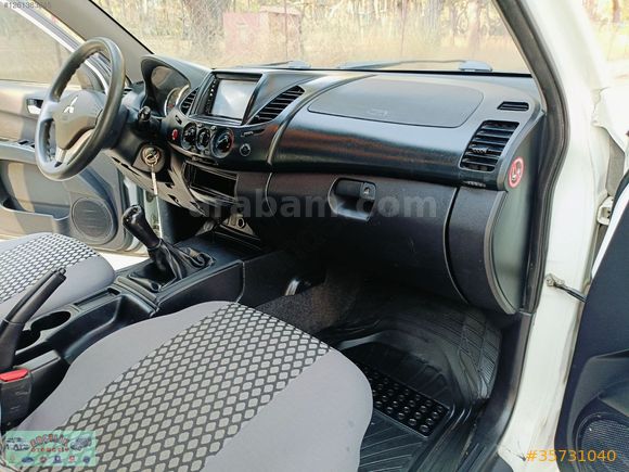2015 MİTSUBİSHİ L200 ÇİFT KABİN 4x2 160 BİN KMDE MASRAFSIZ TEMİZ