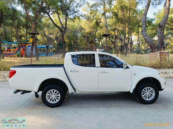 2015 MİTSUBİSHİ L200 ÇİFT KABİN 4x2 160 BİN KMDE MASRAFSIZ TEMİZ