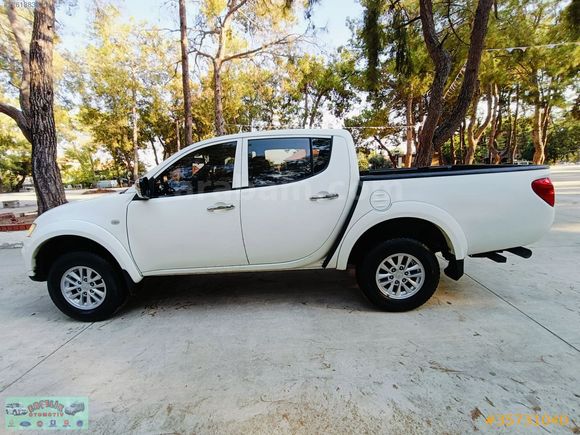 2015 MİTSUBİSHİ L200 ÇİFT KABİN 4x2 160 BİN KMDE MASRAFSIZ TEMİZ