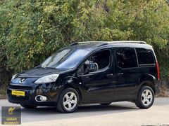 UZMAN OTOMOTİVDEN PEUGEOT PARTNER 1.6 HDİ PREMİUM PACK 114.000KM