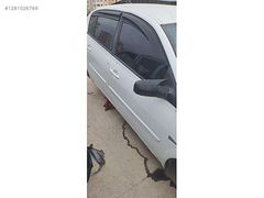 Ranault megane 2 ön yolcu kapısı