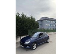 Sahibinden Peugeot 206 1.4 Color Line 2002 Model 