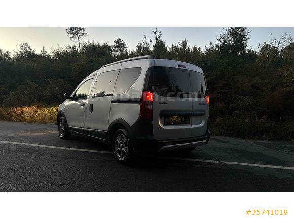 Sahibinden Dacia Dokker 1.5 DCi Stepway 2017 Model 