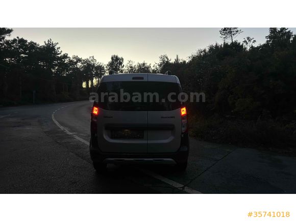 Sahibinden Dacia Dokker 1.5 DCi Stepway 2017 Model 