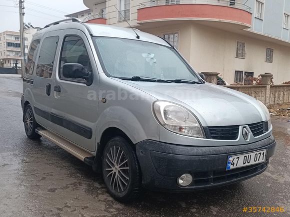2006 model otomobil ruhsatlı masrafsız Kangoo