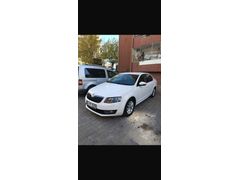 Sahibinden Skoda Octavia 1.6 TDI Style 2016 Model  320.000 km Beyaz