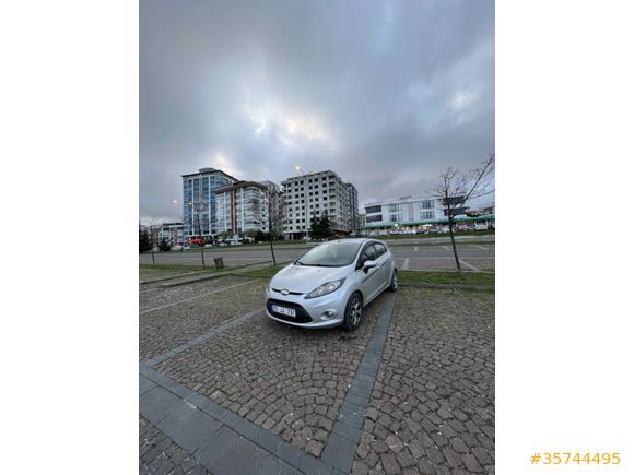 Sahibinden Ford Fiesta 1.4 TDCi Trend 2009 Model 