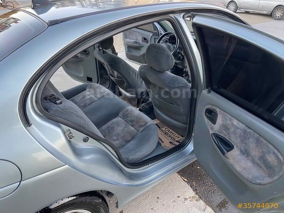 FULL PAKET TEMİZ Galeriden Renault Megane 2.0 RXT 1998 Model Konya