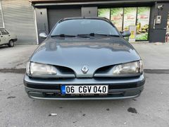 FULL PAKET TEMİZ Galeriden Renault Megane 2.0 RXT 1998 Model Konya