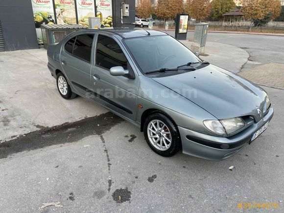 FULL PAKET TEMİZ Galeriden Renault Megane 2.0 RXT 1998 Model Konya