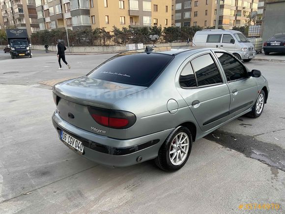 FULL PAKET TEMİZ Galeriden Renault Megane 2.0 RXT 1998 Model Konya