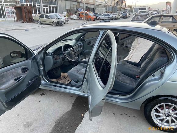 FULL PAKET TEMİZ Galeriden Renault Megane 2.0 RXT 1998 Model Konya