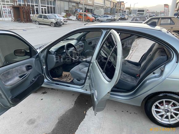 FULL PAKET TEMİZ Galeriden Renault Megane 2.0 RXT 1998 Model Konya