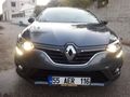 İLK SAHİBİNDEN AZ KM'Lİ ORJİNAL TEMİZ MEGANE