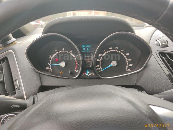Sahibinden Ford B-Max 1.6 Titanium 2015 Model