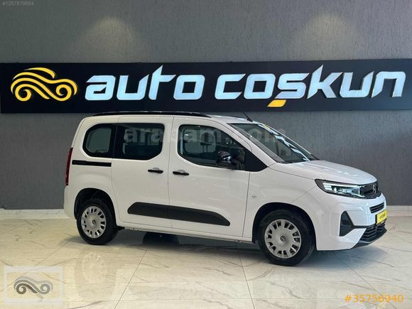 2025 MODEL OPEL COMBO 8.300KM HATASIZ