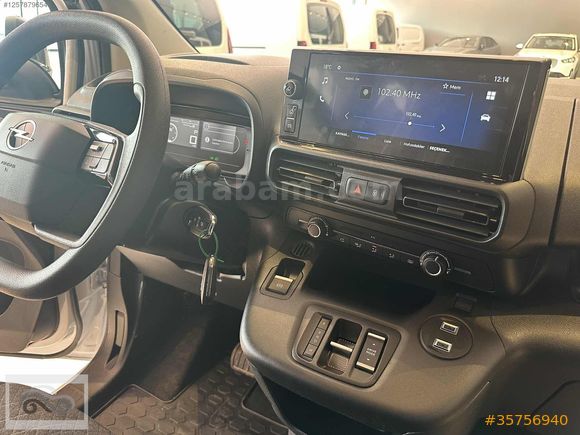 2025 MODEL OPEL COMBO 8.300KM HATASIZ