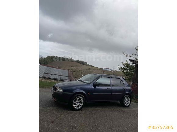 Sahibinden Ford Fiesta 1.25 Flair 1998 Model 