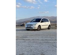 Sahibinden Ford Fiesta 1.4 TDCi Comfort 2005 Model 