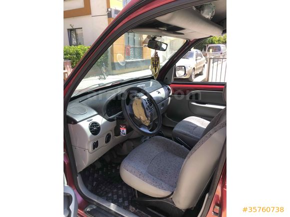 Sahibinden Renault Kangoo Multix 1.5 dCi Authentique 2005 Model  178.000 km Bordo