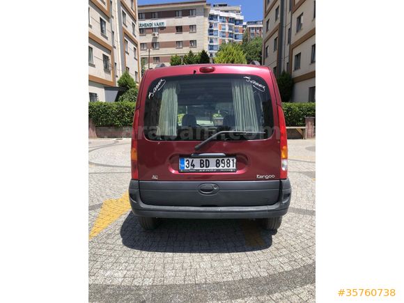 Sahibinden Renault Kangoo Multix 1.5 dCi Authentique 2005 Model  178.000 km Bordo