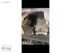 MERCEDES W124 SİGORTA KUTUSU ORJİNAL İÇERİSİNDE SİGORTALIK İLE