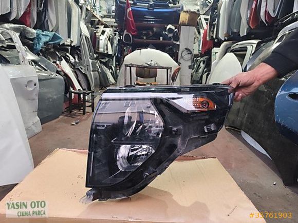 Ford Tourneo far