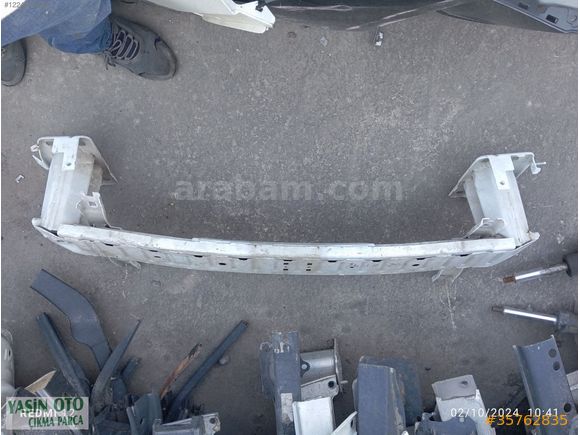 Ford courier ön tampon demiri