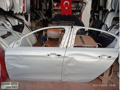 Fiat egea kapı