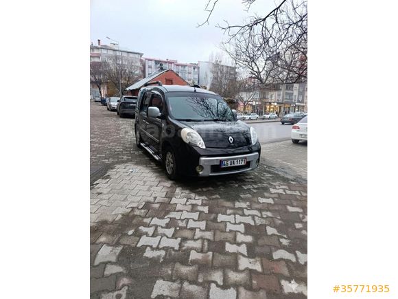 Renault Kangoo multix 1.5 dci privilege chromline en full en tutulan model