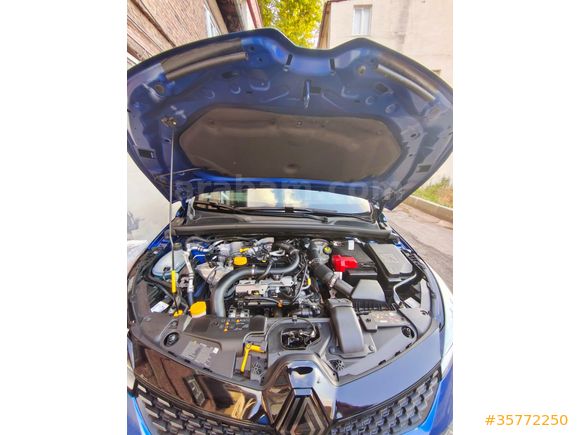 Sahibinden Renault Clio 1.0 TCe Techno Esprit Alpine 2024 Model
