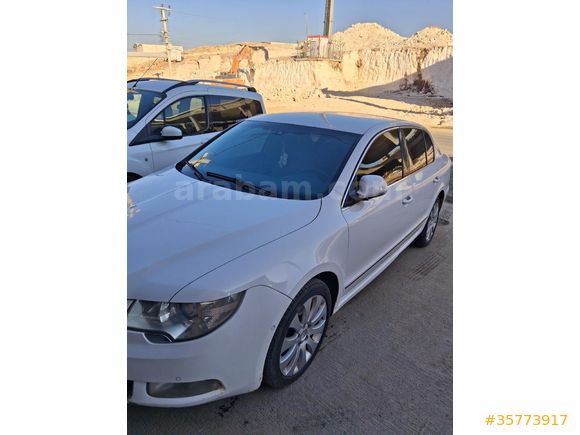 Sahibinden Skoda SuperB 1.6 TDI Elegance 2012 Model
