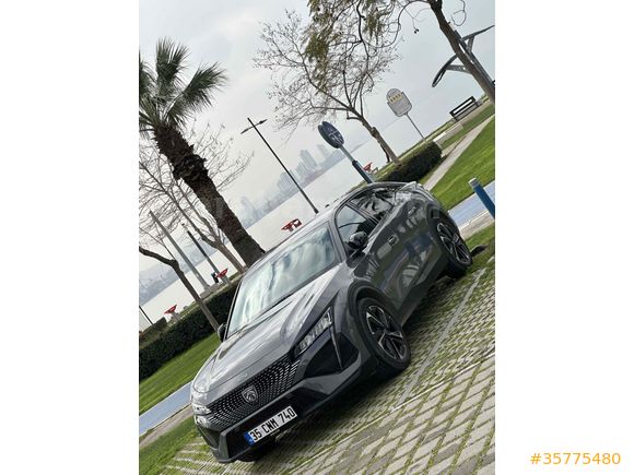 Sahibinden temiz bakımlı  Peugeot 408 Allure 2025 Model 