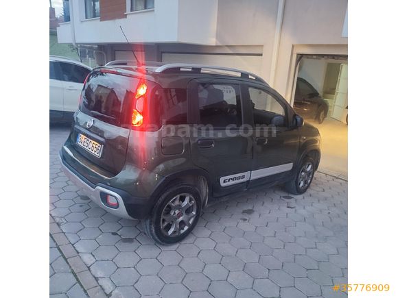 56 Binde Fiat Panda Cross 0.9 Twinair 4x4 2020 Model