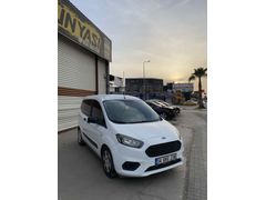 Sahibinden Ford Tourneo Courier 1.5 TDCi Journey Trend 2018 Model 