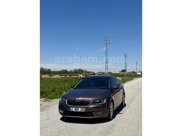Skoda Octavia 2016
Cam tavanlı 